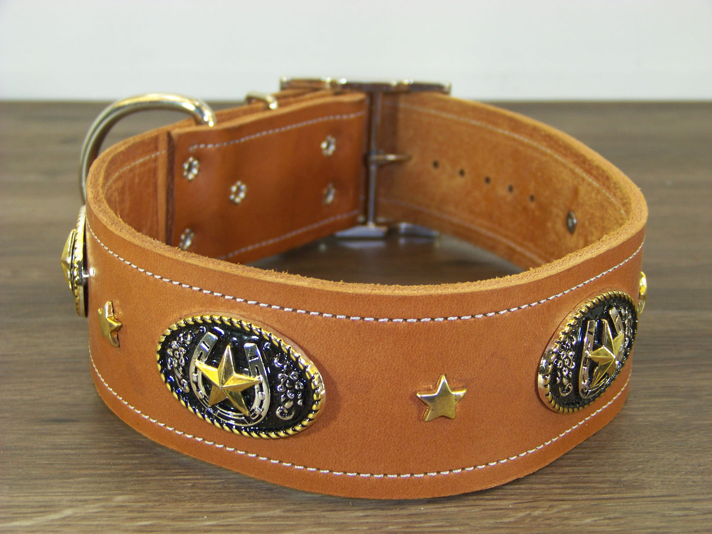 E) 2" Wide Leather Dog Collar- The Lucky Star - Western Horseshoe Medalian Accented with a Gold Stars