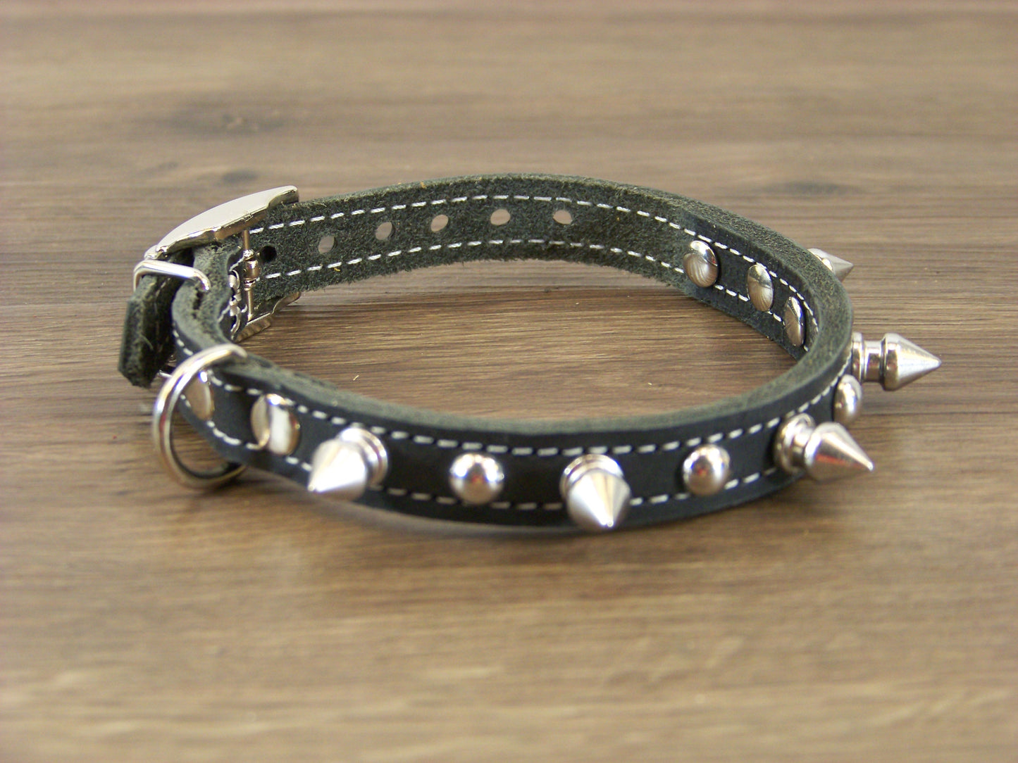 A) 1/2" Wide Miniature Leather Dog Collar - The Spyke-O-Rama - Featuring Spike Rivets and Stainless Dome Rivet