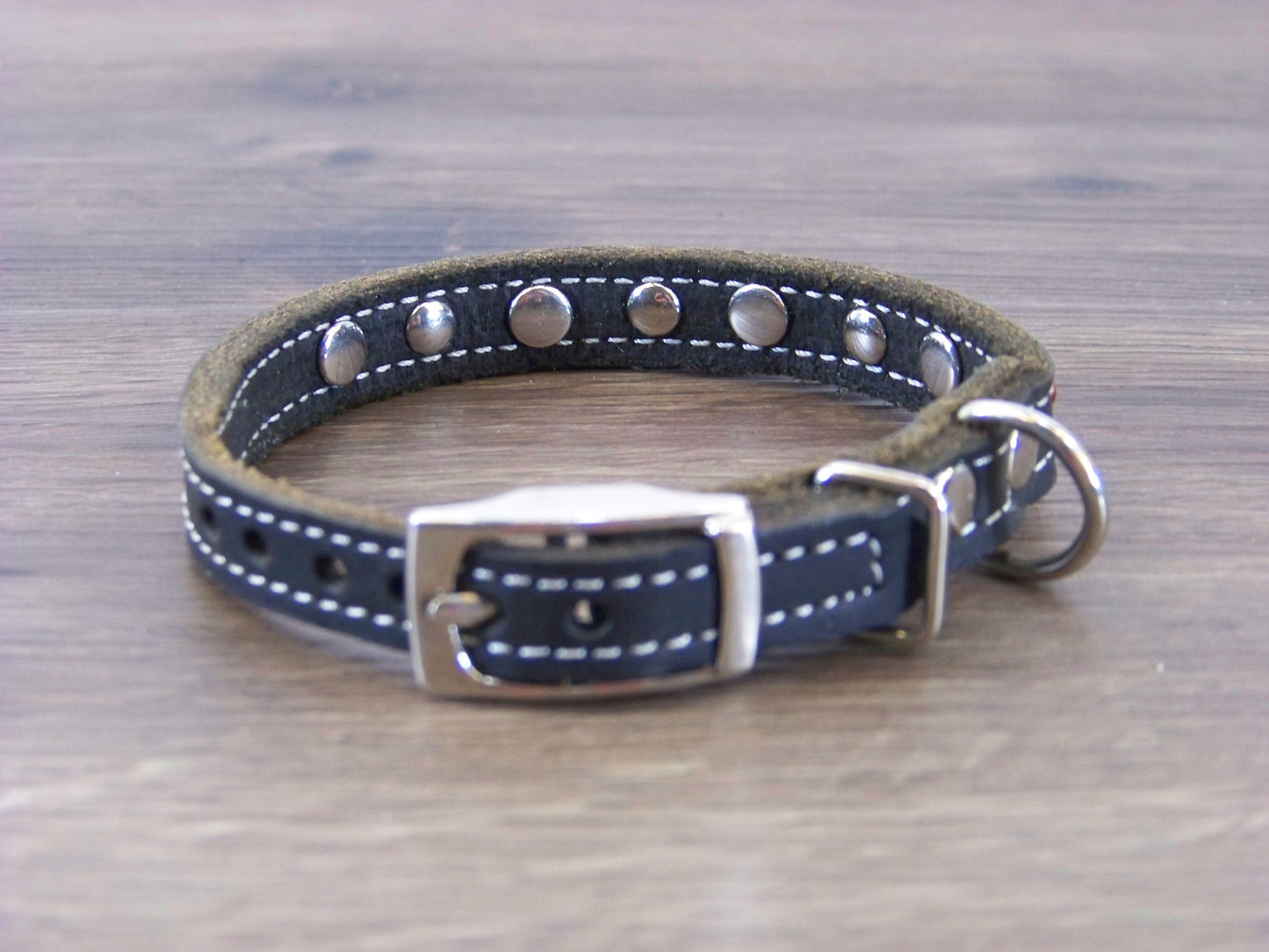 A) 1/2" Wide Miniature Leather Dog Collar - The Sante Fe - Featuring Red Turquoise Conchos and Stainless Dome Rivets