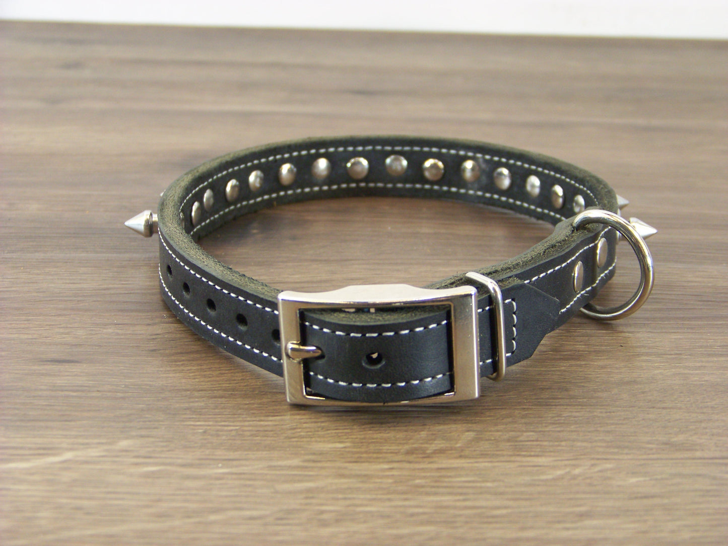B) 3/4" Wide Leather Dog Collar -The Spyke-O-Rama II - Featuring Spike Rivets W/ Stainless Dome Rivets