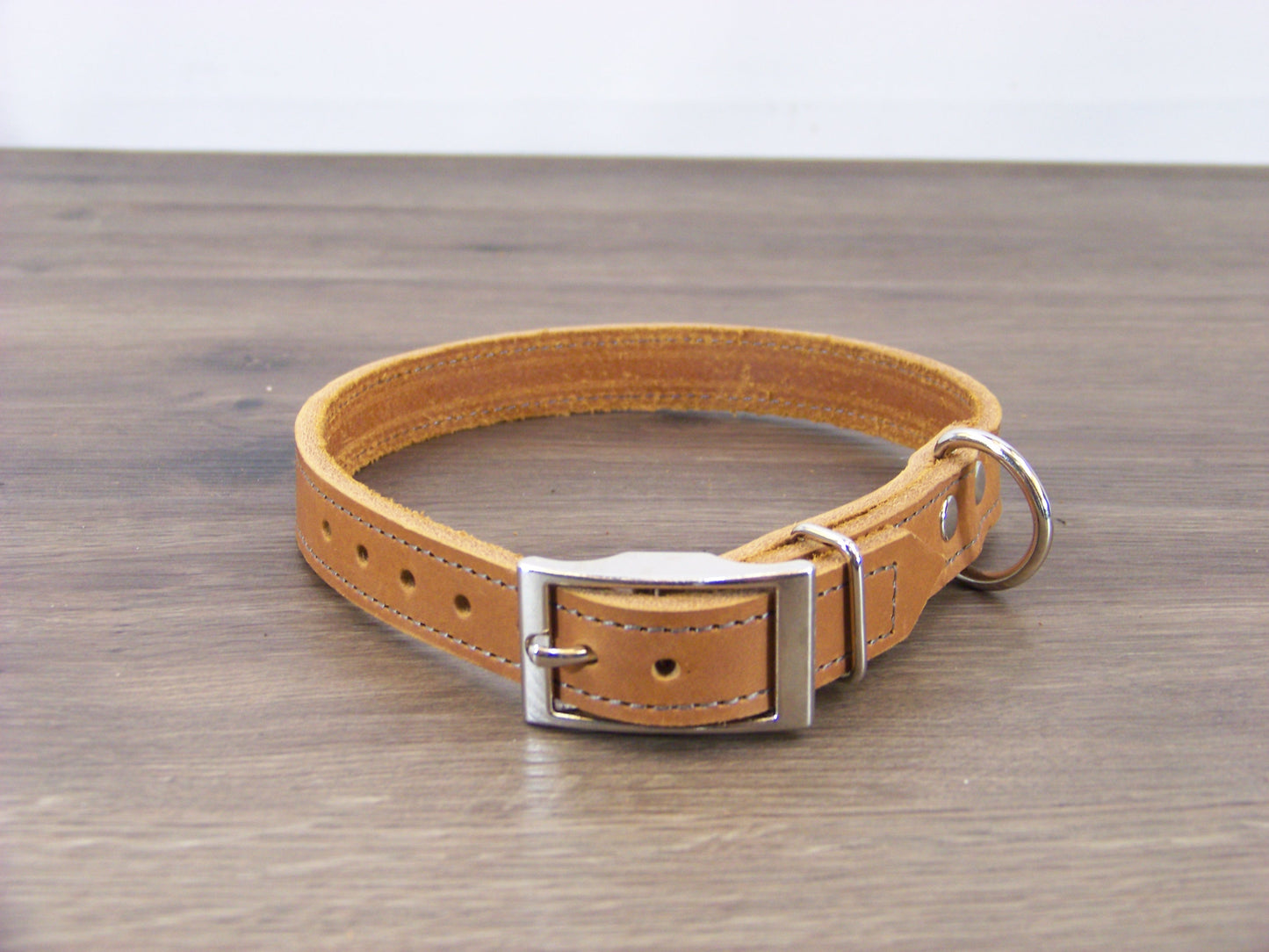 B) 3/4" Wide Leather Dog Collars- The Reggie - Premium Latigo Leather for Smaller Dogs