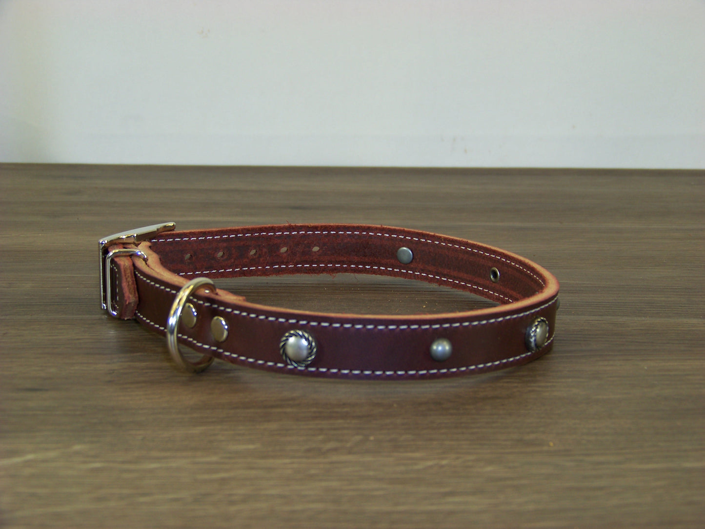 B) Durable Latigo Leather Dog Collar- 3/4" Wide- Rope Conchos and Dome Accents