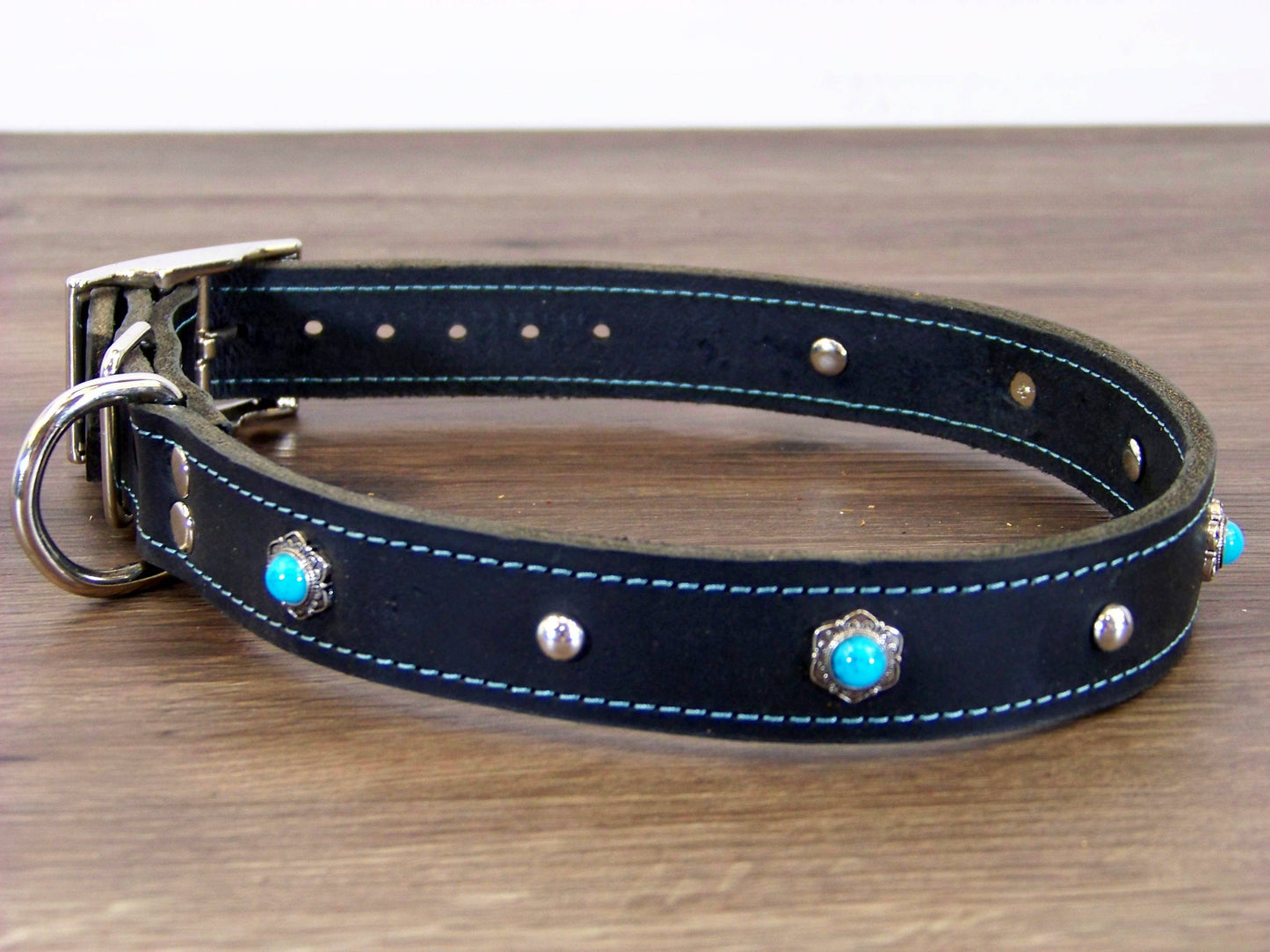 C)   1" Wide Leather Dog Collar - The Maverick - Featuring Turquoise Conchos with Stainless Dome Accents