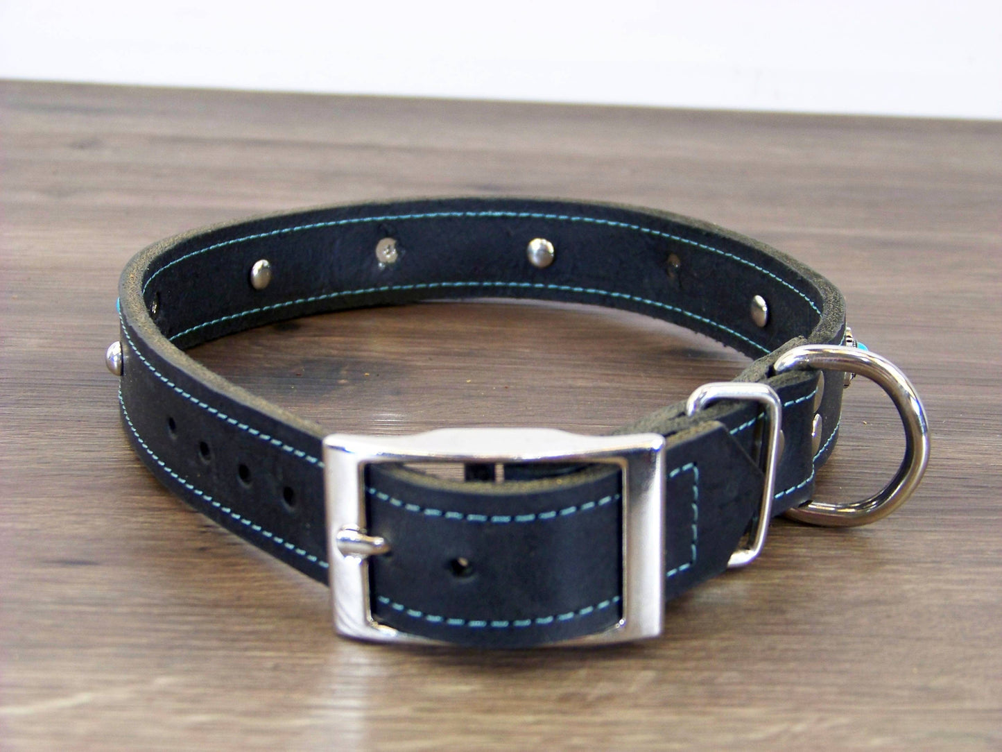 C)   1" Wide Leather Dog Collar - The Maverick - Featuring Turquoise Conchos with Stainless Dome Accents