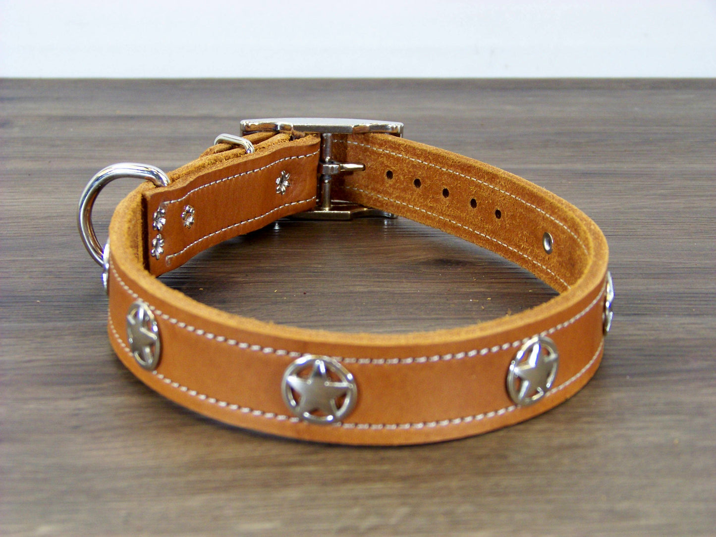 C)   1" Wide Leather Dog Collar- The Sherriff - Featuring a Star Concho