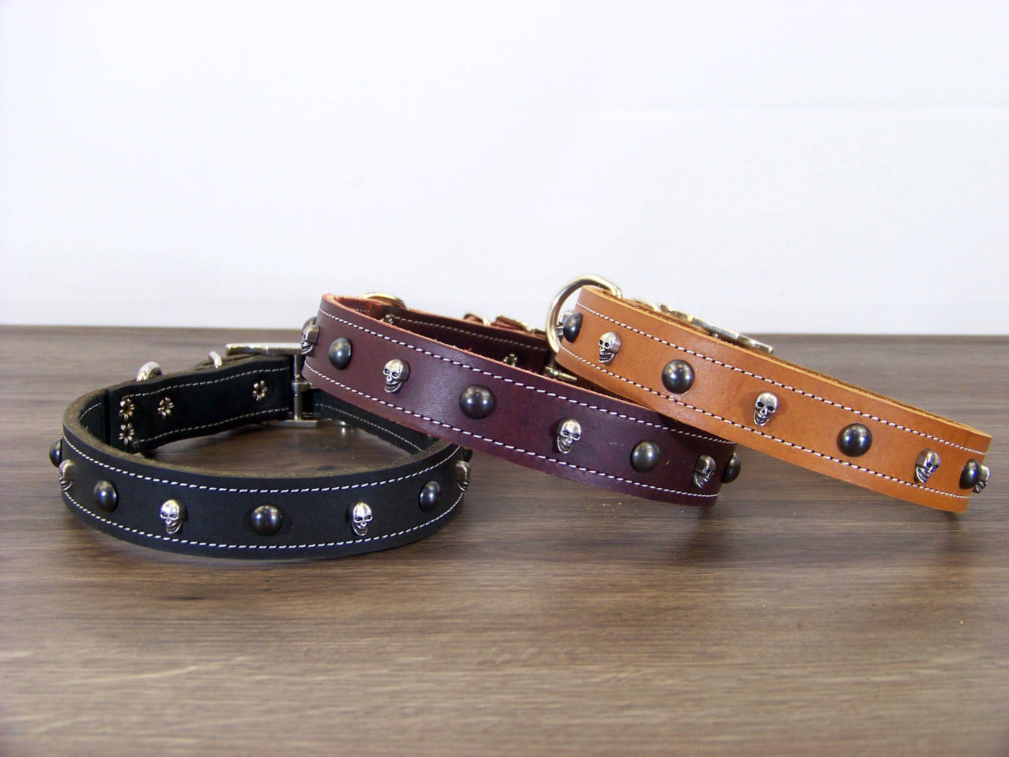 C)   1" Wide Leather Dog Collar - The Dark Angel II - Featuring Skull Concho with Black Dome Conchos