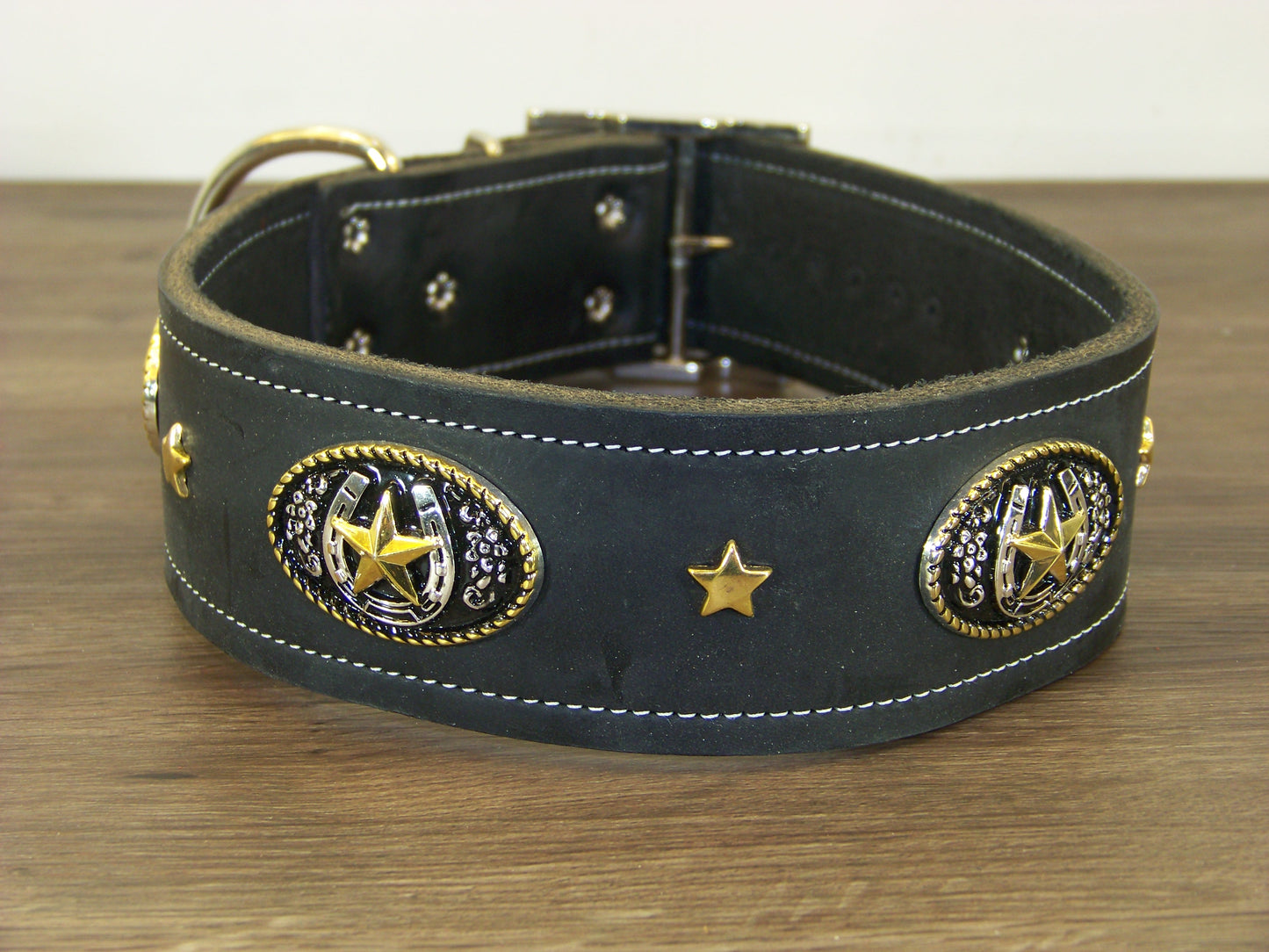 E)   2" Wide Leather Dog Collar- The Lucky Star - Western Horseshoe Medalian Accented with a Gold Stars
