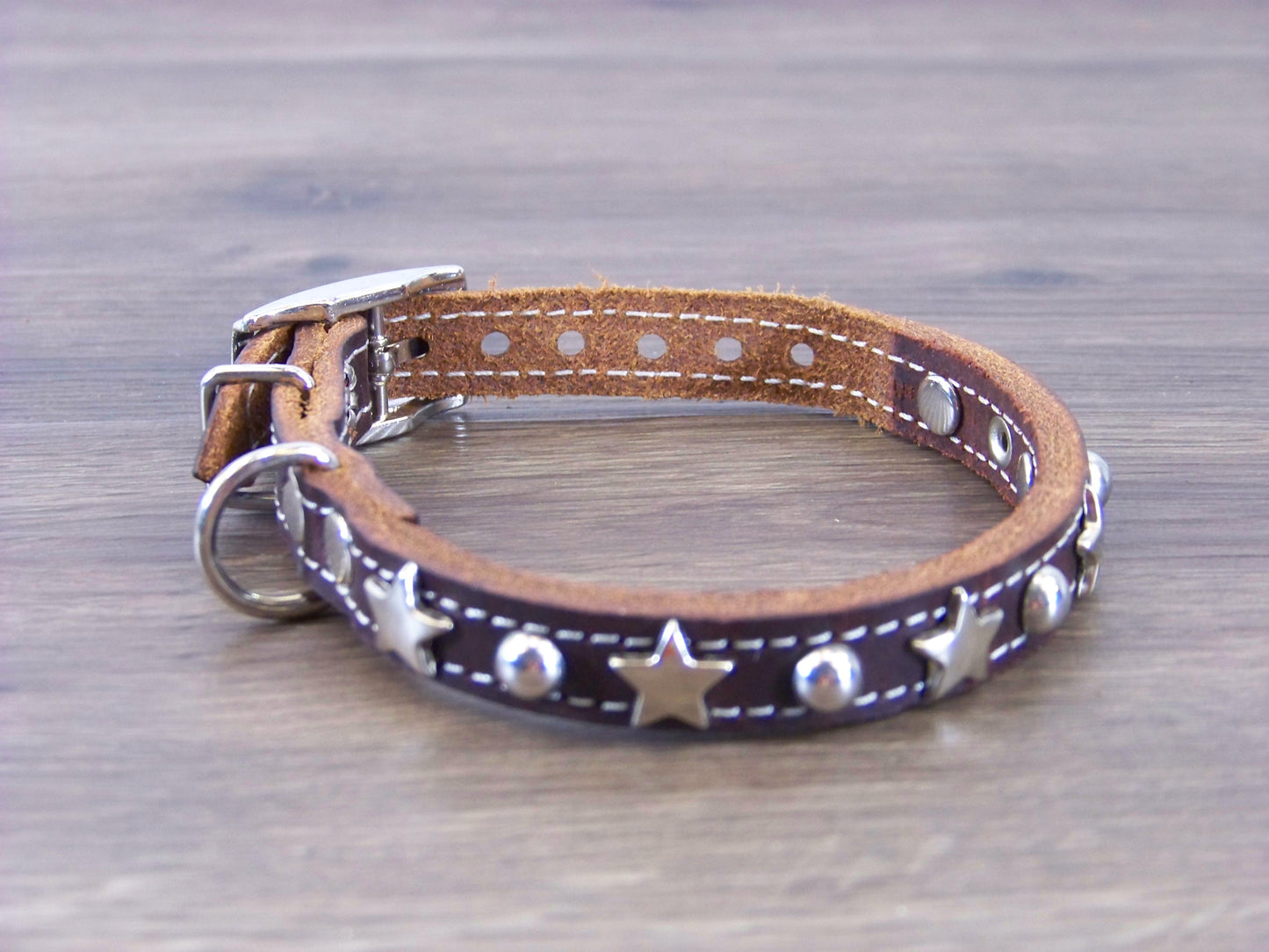 A)   1/2" Wide Miniature Leather Dog Collar - The Hollywood - Featuring Stainless Star Concho W/ Dome Rivet