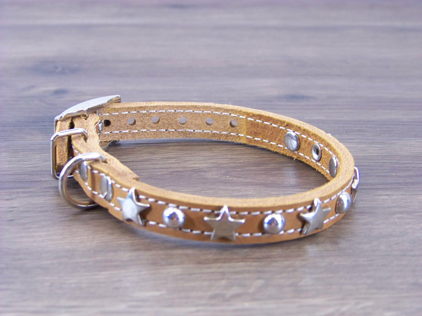 A)   1/2" Wide Miniature Leather Dog Collar - The Hollywood - Featuring Stainless Star Concho W/ Dome Rivet