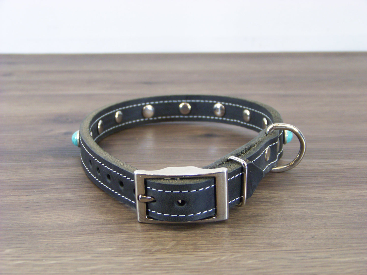 B)   3/4" Wide Leather Dog Collar - The Sante Fe II - Featuring Green Turquoise Conchos W/ Stainless Dome Rivets
