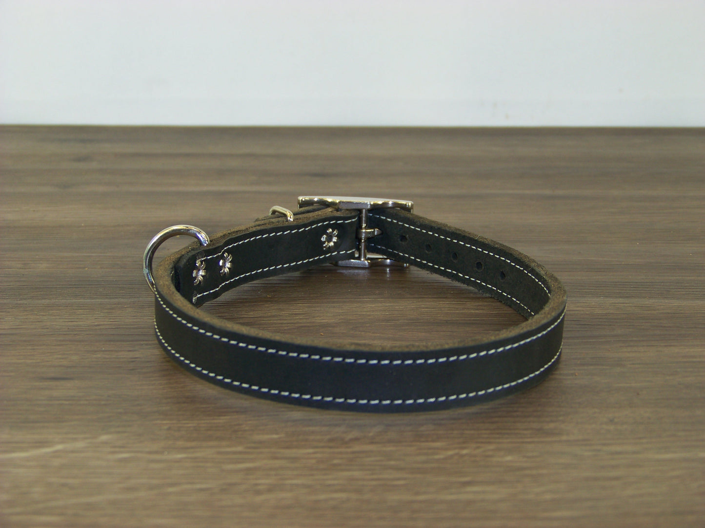 B)   3/4" Wide Leather Dog Collars- The Reggie - Premium Latigo Leather for Smaller Dogs