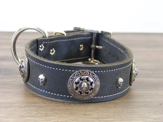 D)  1-1/2' Wide Leather Dog Collar - ON SALE - Dark Angel II - Skull Medallions with Skull Rivet Accent