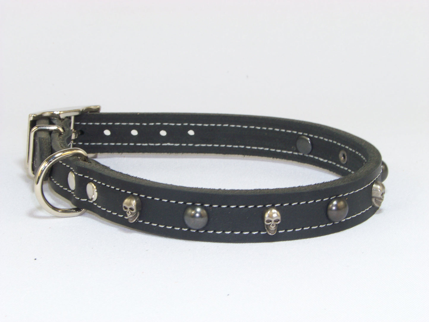 B)   3/4" Wide Leather Dog Collar - The Dark Angel II - Featuring Skull Conchos with Dark Dome Accents